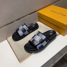 Louis Vuitton Slippers